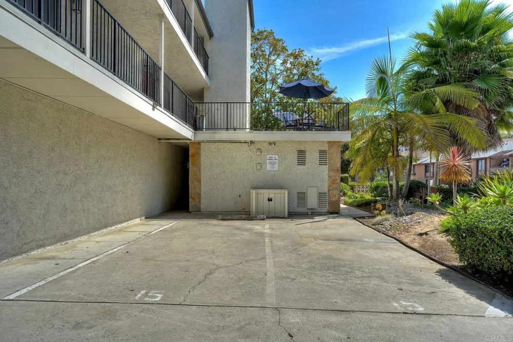 7559 GIBRALTAR STREET #15 Carlsbad, CA 92009