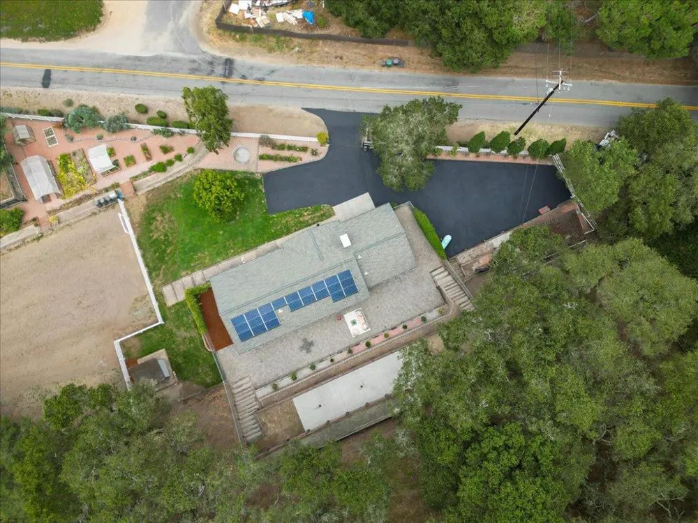 800 Lewis Road Royal Oaks, CA 95076