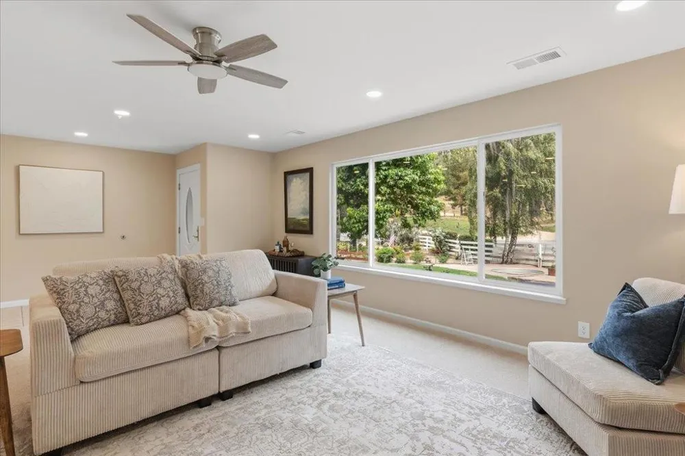 800 Lewis Road Royal Oaks, CA 95076
