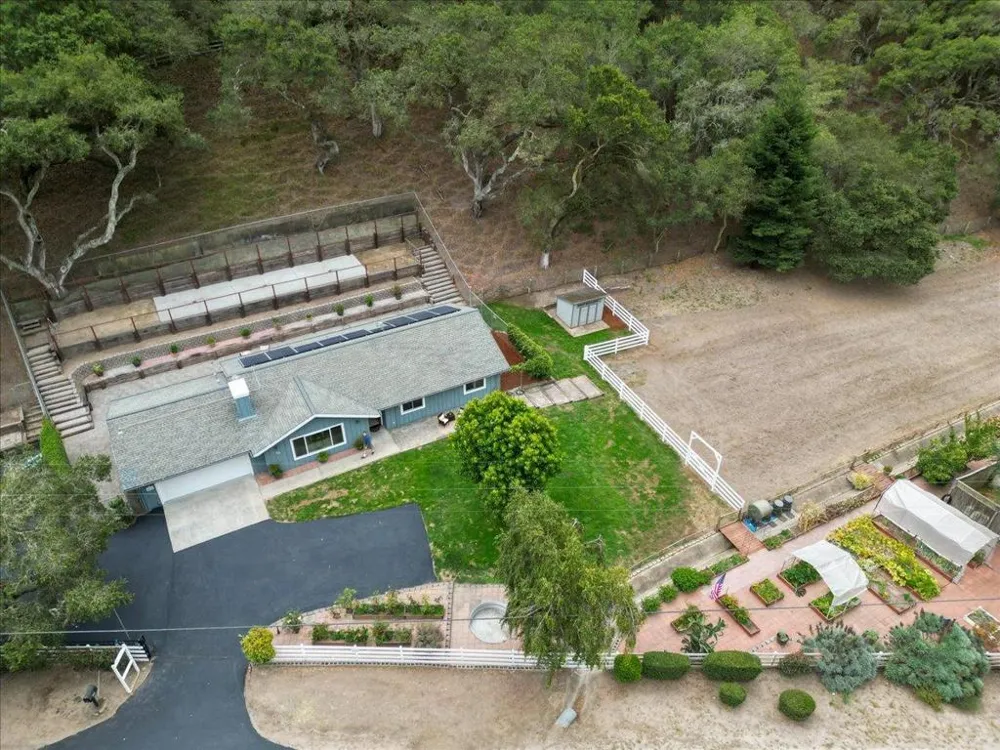 800 Lewis Road Royal Oaks, CA 95076