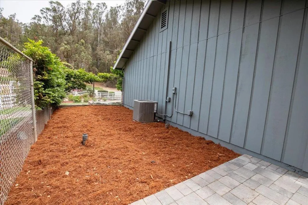 800 Lewis Road Royal Oaks, CA 95076