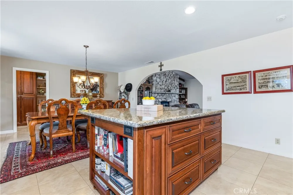 7485 Monterey Paso Robles, CA 93446