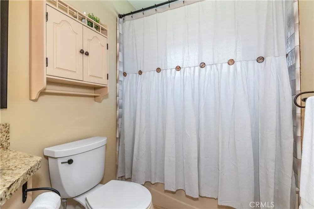 7485 Monterey Paso Robles, CA 93446