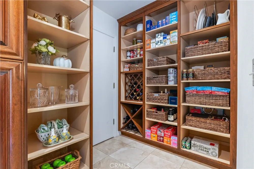7485 Monterey Paso Robles, CA 93446