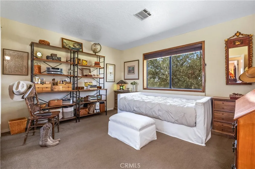 7485 Monterey Paso Robles, CA 93446