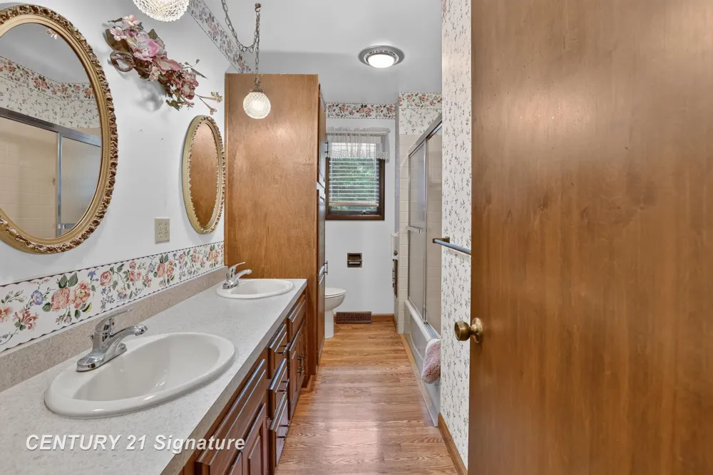 3846 E Monroe Road Larkin Charter Township, MI 48642