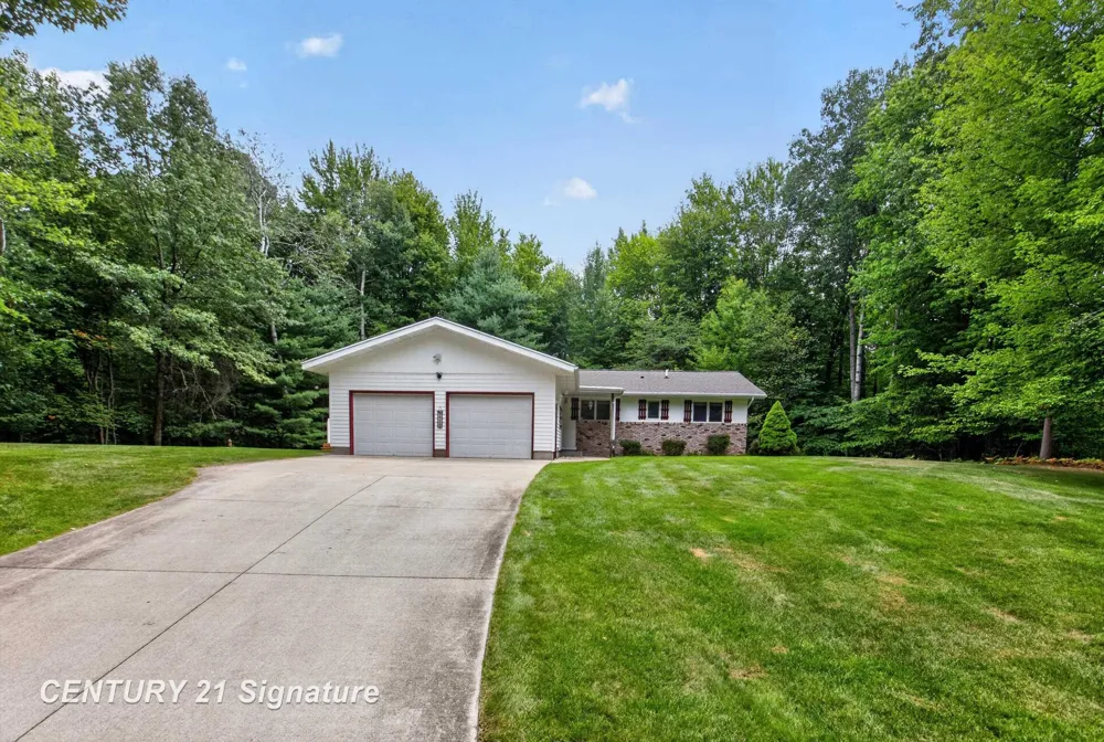 3846 E Monroe Road Larkin Charter Township, MI 48642