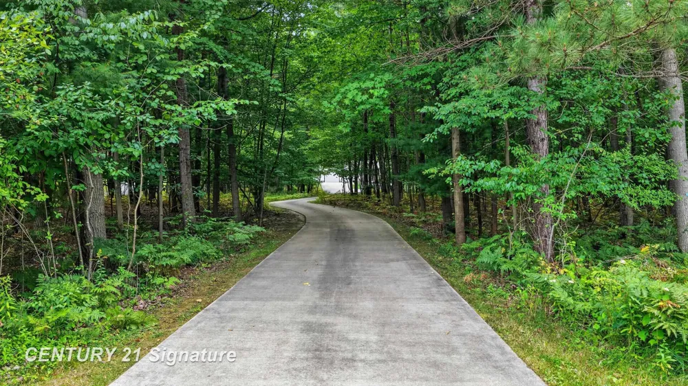 3846 E Monroe Road Larkin Charter Township, MI 48642