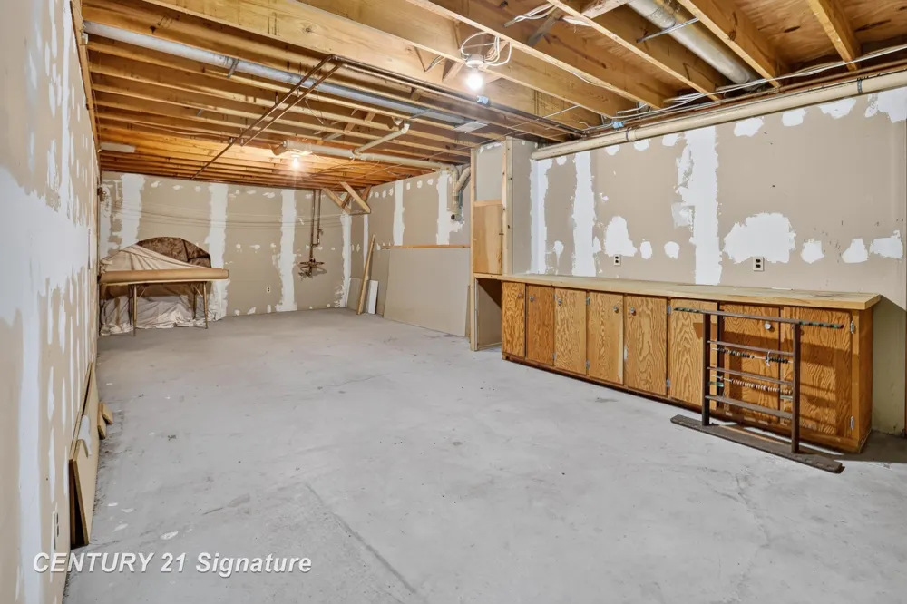 3846 E Monroe Road Larkin Charter Township, MI 48642