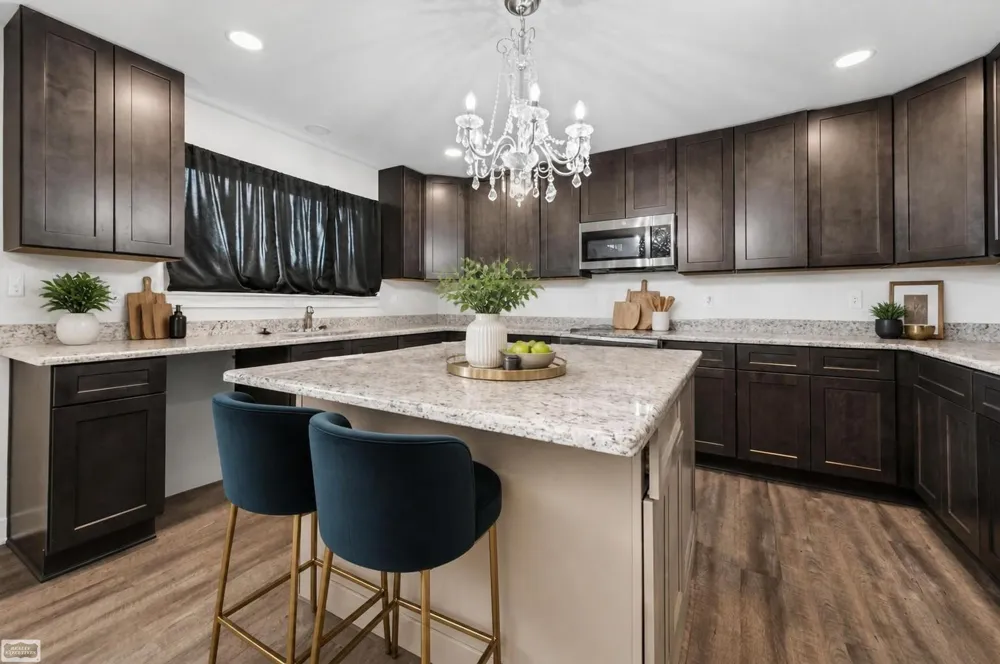43253 Sams Lane Chesterfield Township, MI 48047