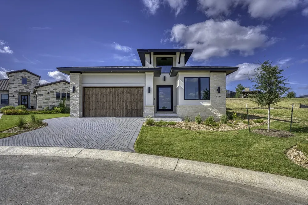 119 Via Roma Court Horseshoe Bay, TX 78657