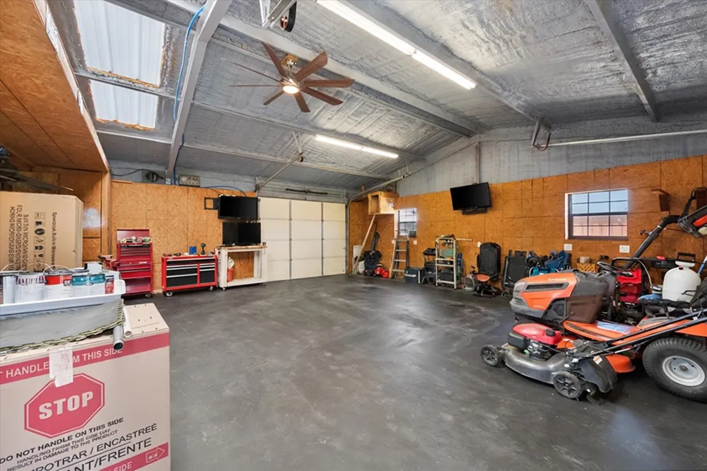 11005 Flores Trail Crowley, TX 76036