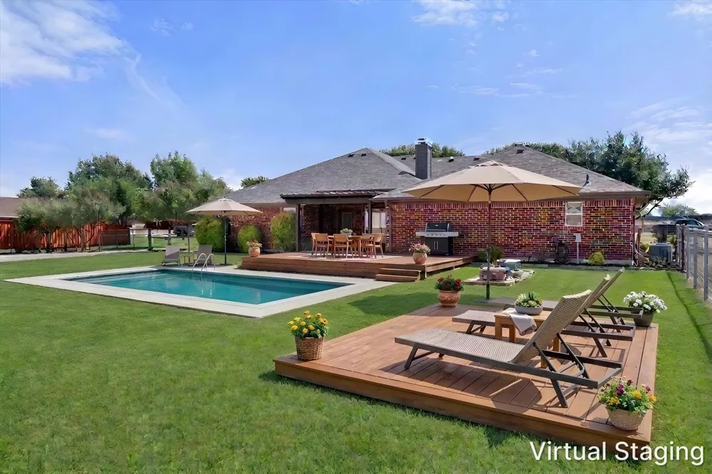 11005 Flores Trail Crowley, TX 76036