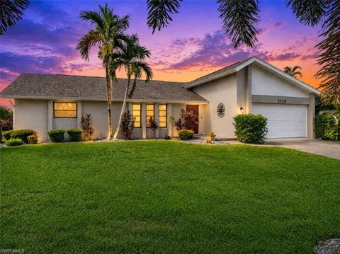 1538 SW 49th Street
