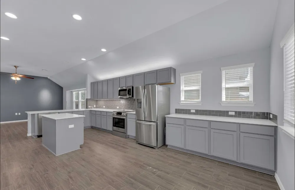 9944 Comely Bend Manor, TX 78653
