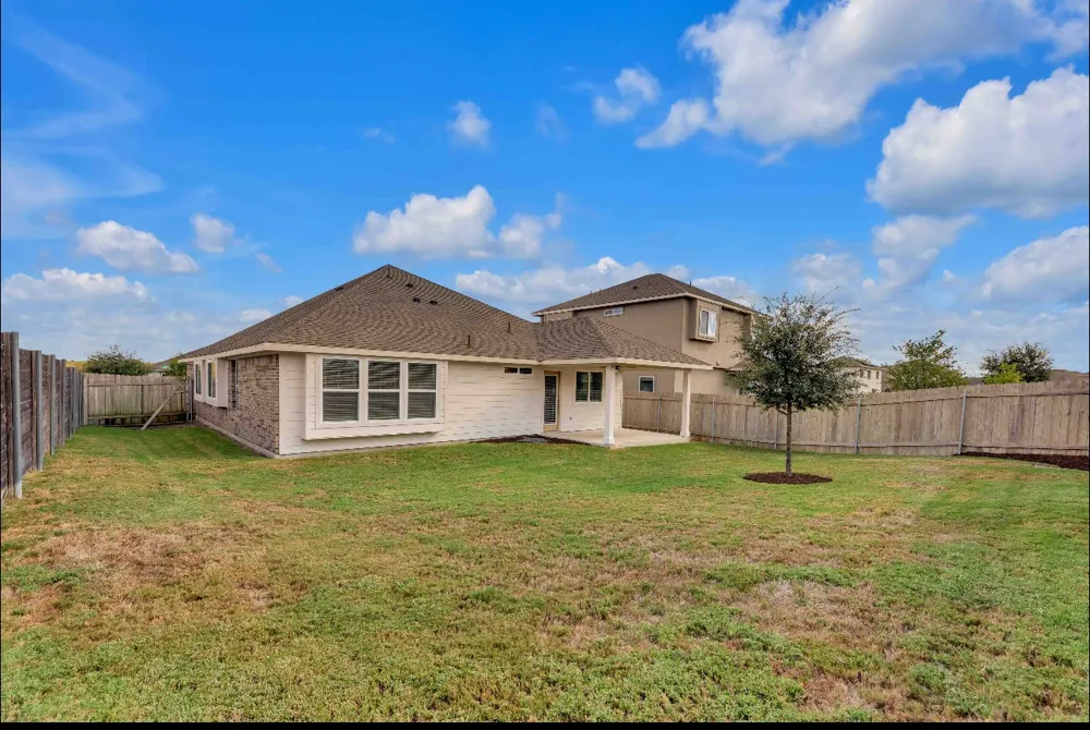 9944 Comely Bend Manor, TX 78653