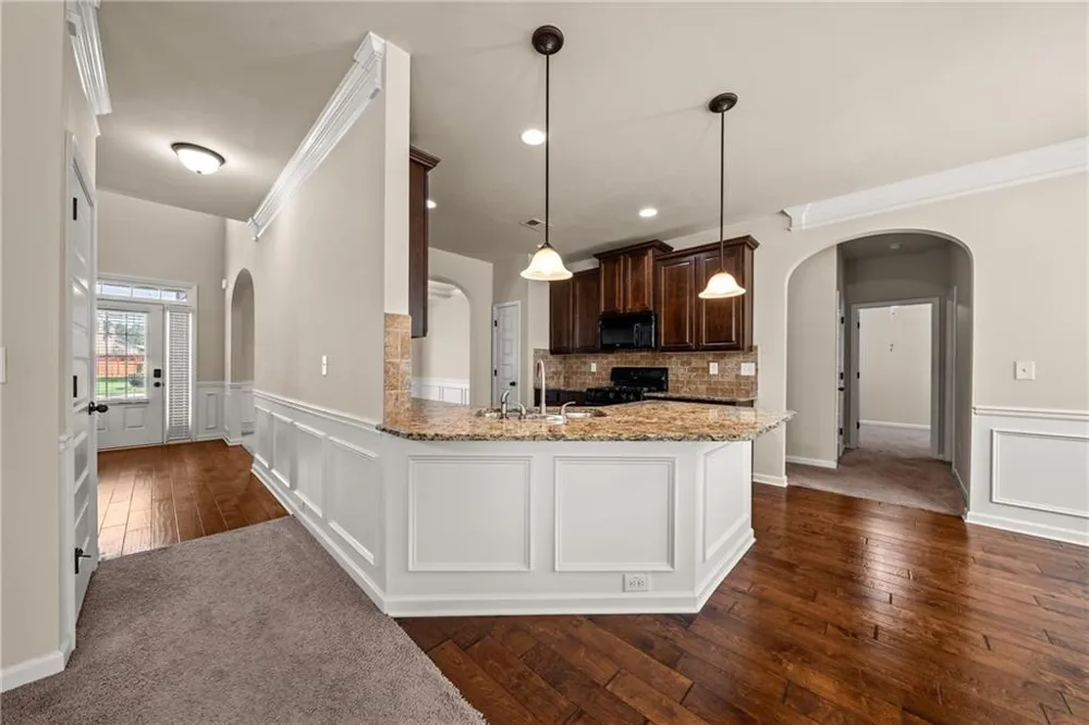 90 Sylvan Loop Fayetteville, GA 30214