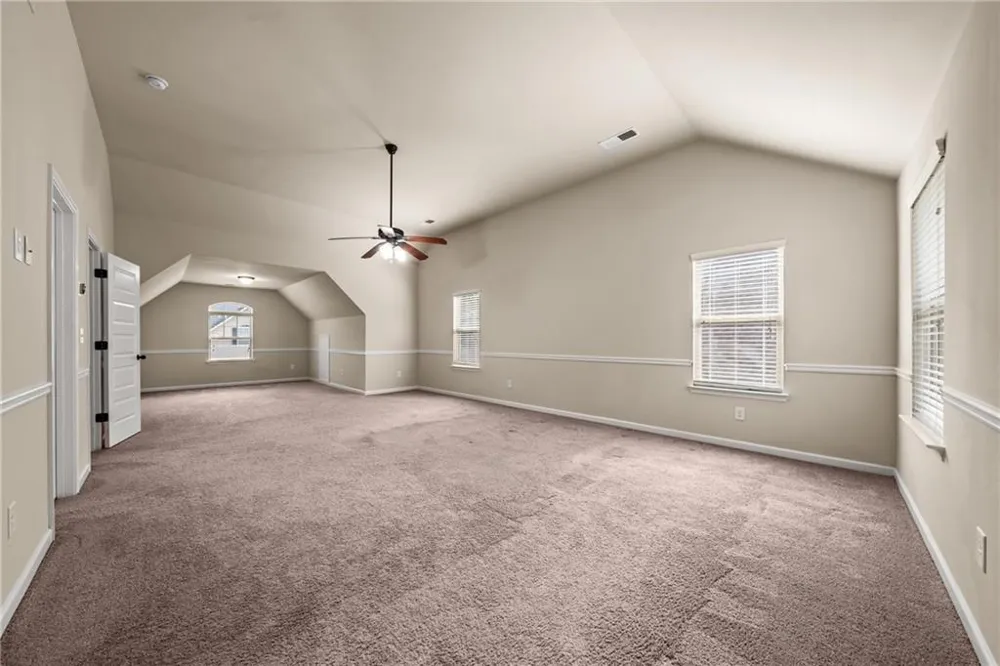 90 Sylvan Loop Fayetteville, GA 30214