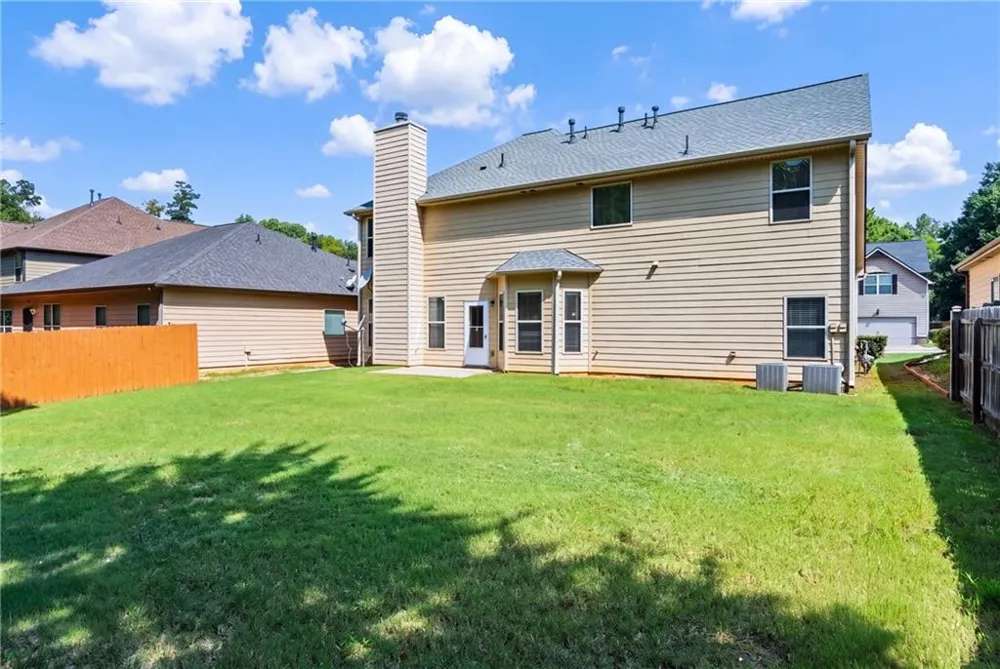 90 Sylvan Loop Fayetteville, GA 30214