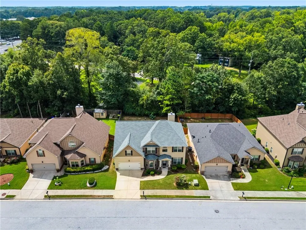 90 Sylvan Loop Fayetteville, GA 30214