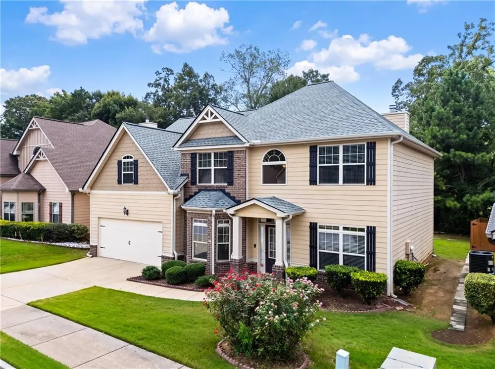 90 Sylvan Loop Fayetteville, GA 30214
