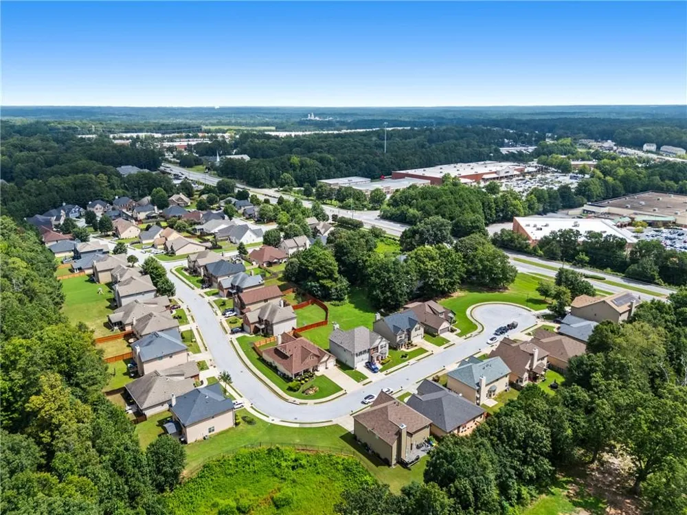 90 Sylvan Loop Fayetteville, GA 30214