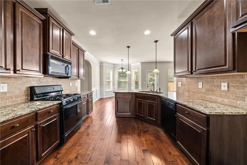 90 Sylvan Loop Fayetteville, GA 30214