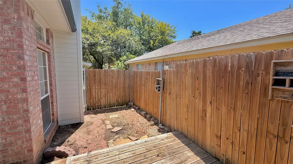 405 Odell Street Cleburne, TX 76033