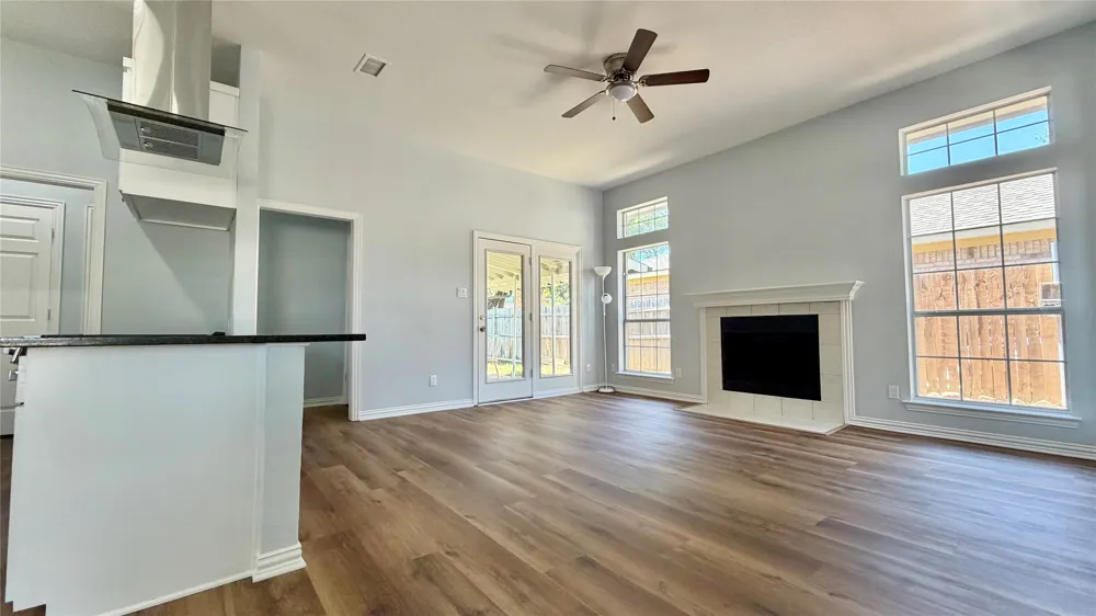 405 Odell Street Cleburne, TX 76033