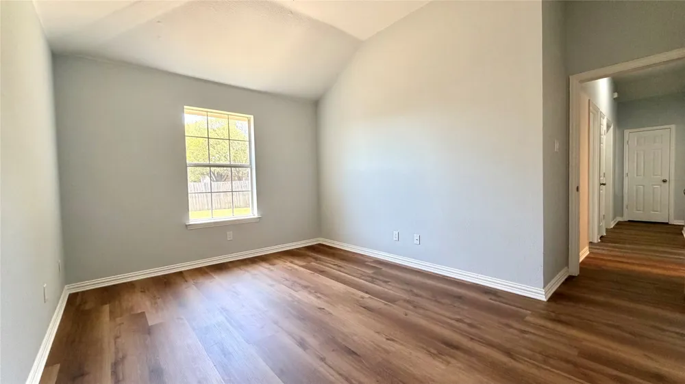 405 Odell Street Cleburne, TX 76033