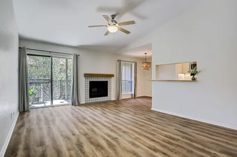 700 Thicket Lane #1004