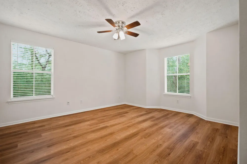 8051 Bay Branch Dr #222 The Woodlands, TX 77382