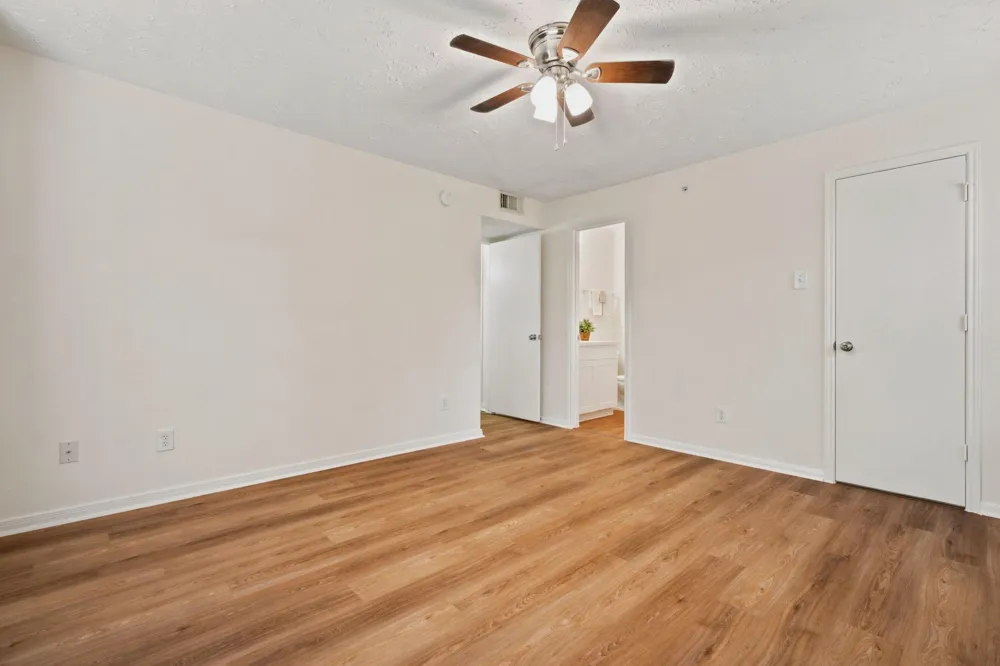 8051 Bay Branch Dr #222 The Woodlands, TX 77382