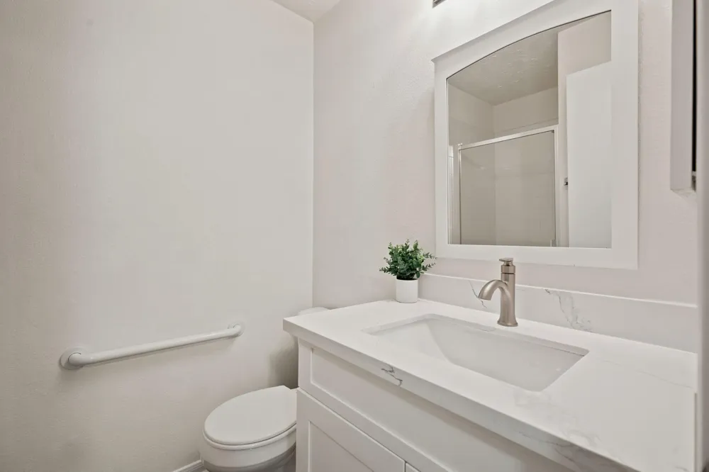 8051 Bay Branch Dr #222 The Woodlands, TX 77382