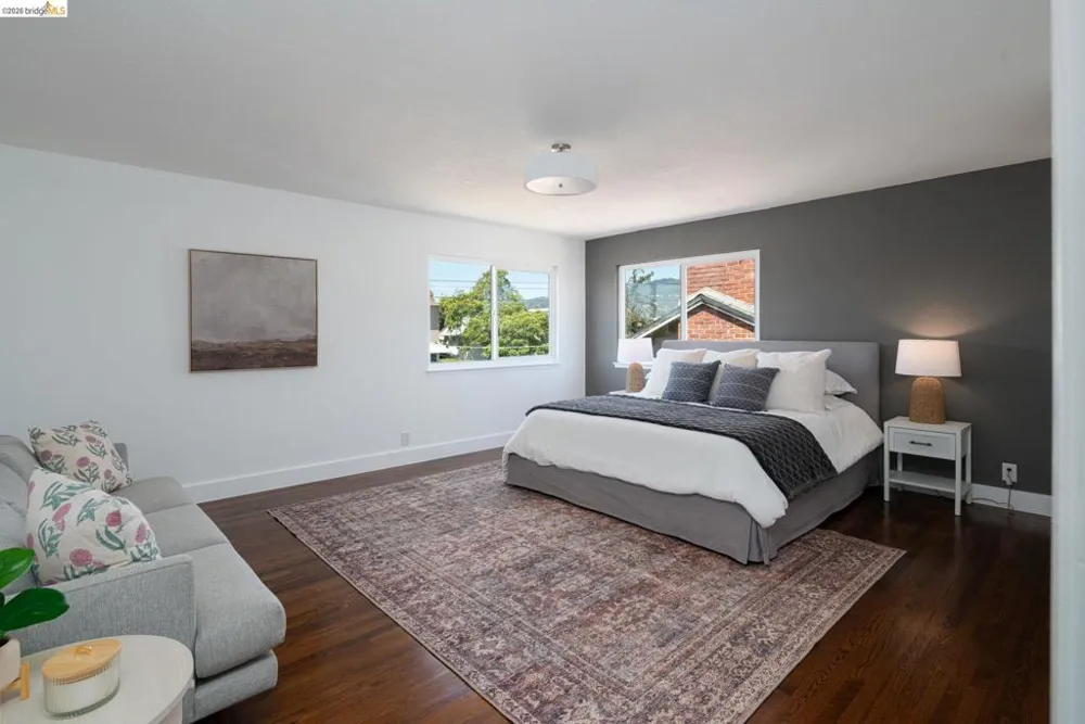 3230 Knowland Ave Oakland, CA 94619