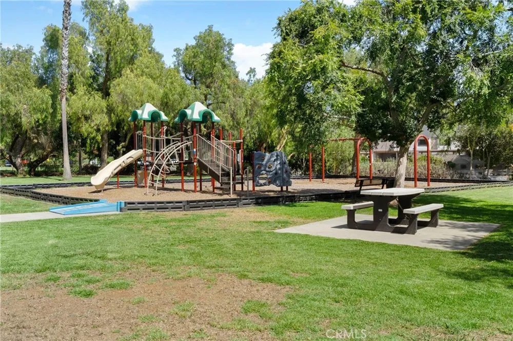 26541 Las Palmas Unit 4 Laguna Hills, CA 92656