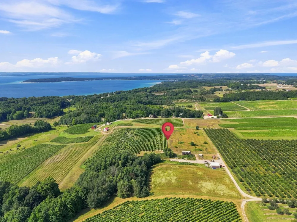 Nelson Road Peninsula Township, MI 49686