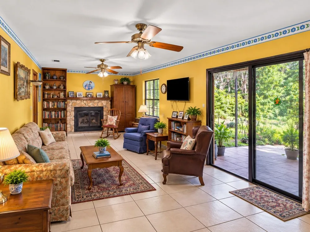 7607 NW 42ND AVENUE Gainesville, FL 32606