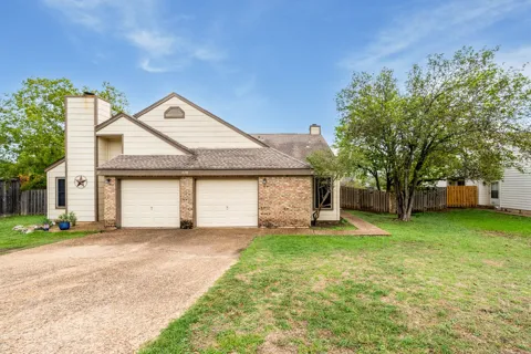 428 S Sailmaster Street #B