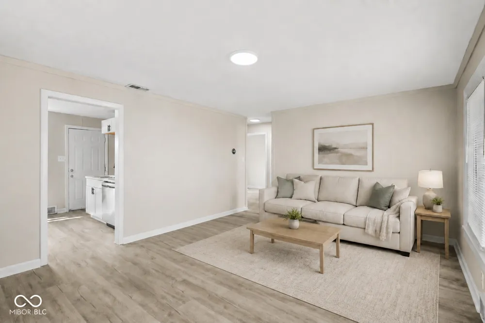 76 2nd Avenue Beech Grove, IN 46107