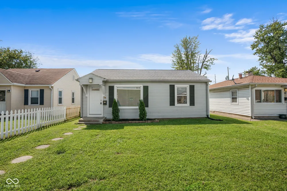 76 2nd Avenue Beech Grove, IN 46107