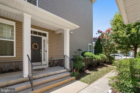 1567 RENATE DRIVE #57