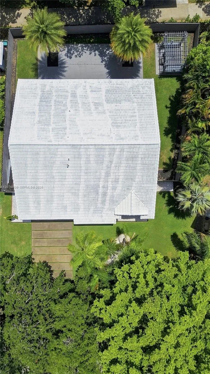 9430 SW 215th Ln Cutler Bay, FL 33189
