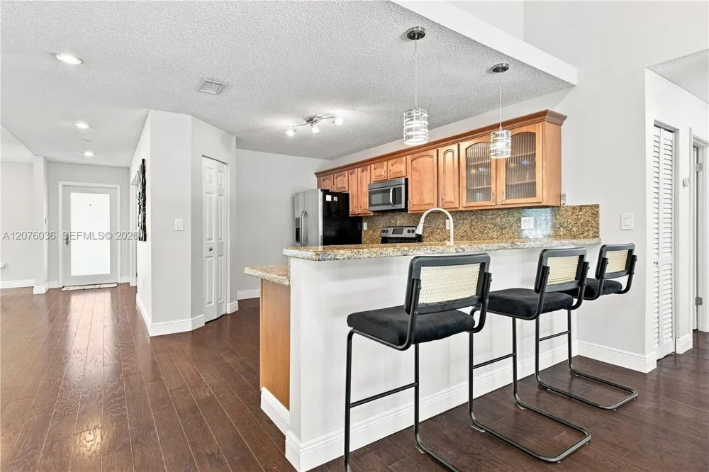 9430 SW 215th Ln Cutler Bay, FL 33189