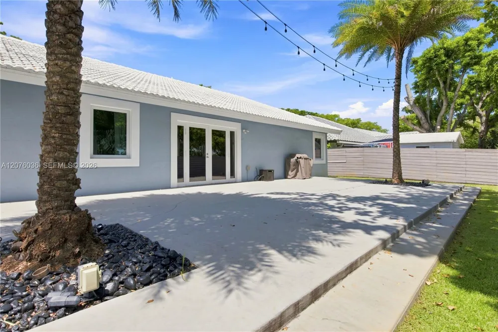 9430 SW 215th Ln Cutler Bay, FL 33189
