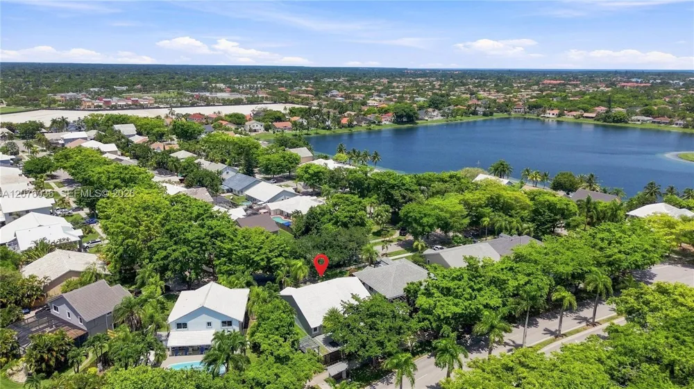 9430 SW 215th Ln Cutler Bay, FL 33189