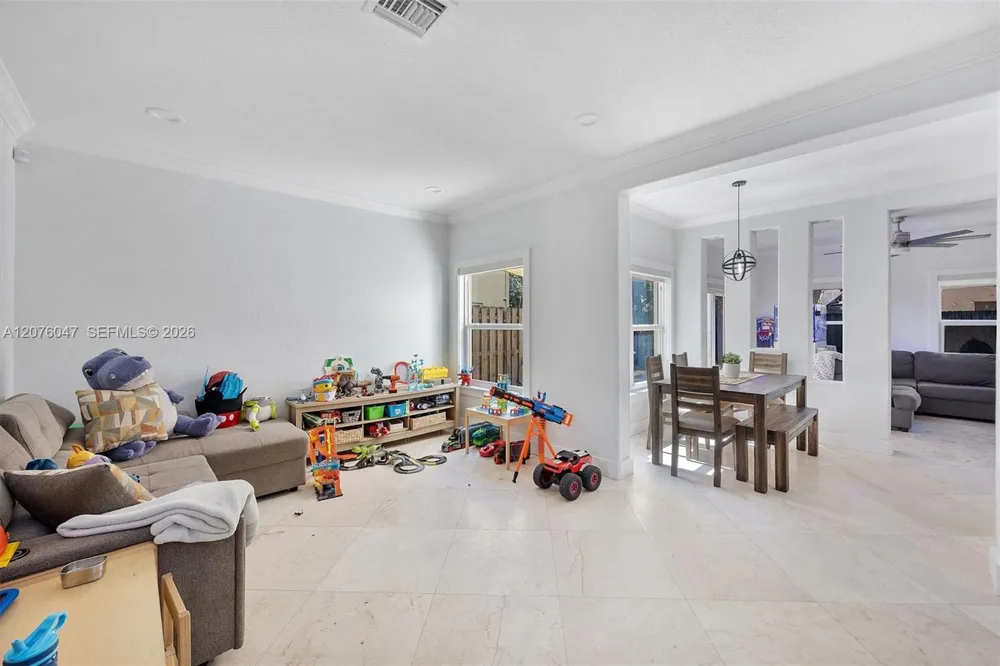 1602 SE 20th Rd Homestead, FL 33035