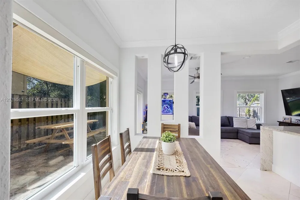 1602 SE 20th Rd Homestead, FL 33035