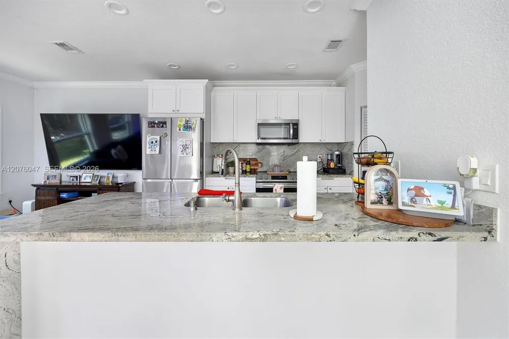 1602 SE 20th Rd Homestead, FL 33035