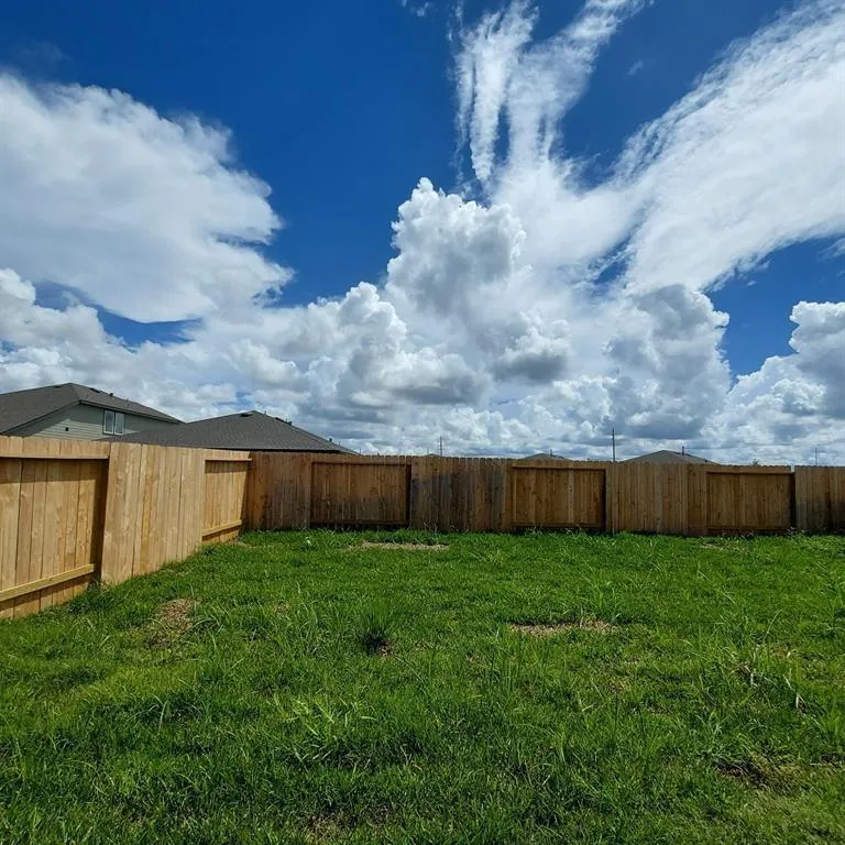 7718 Caspian Ranch Drive Rosharon, TX 77583